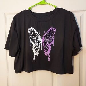 Black Cropped T-Shirt with Black and White Butterfly Size Large